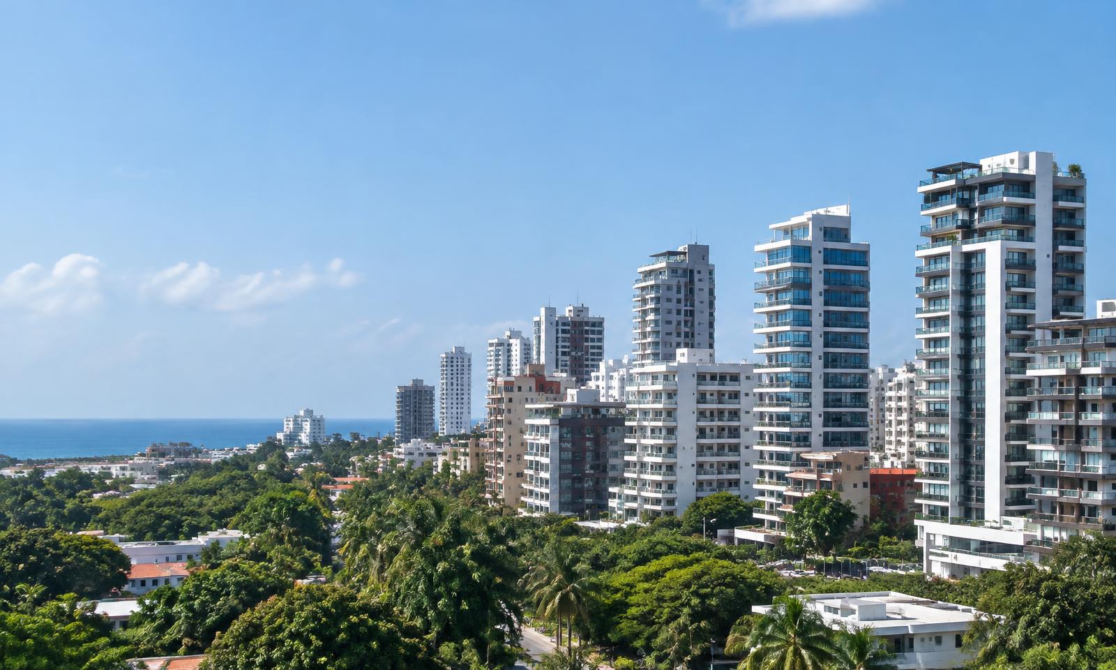 Torres residenciales y costa de Santo Domingo